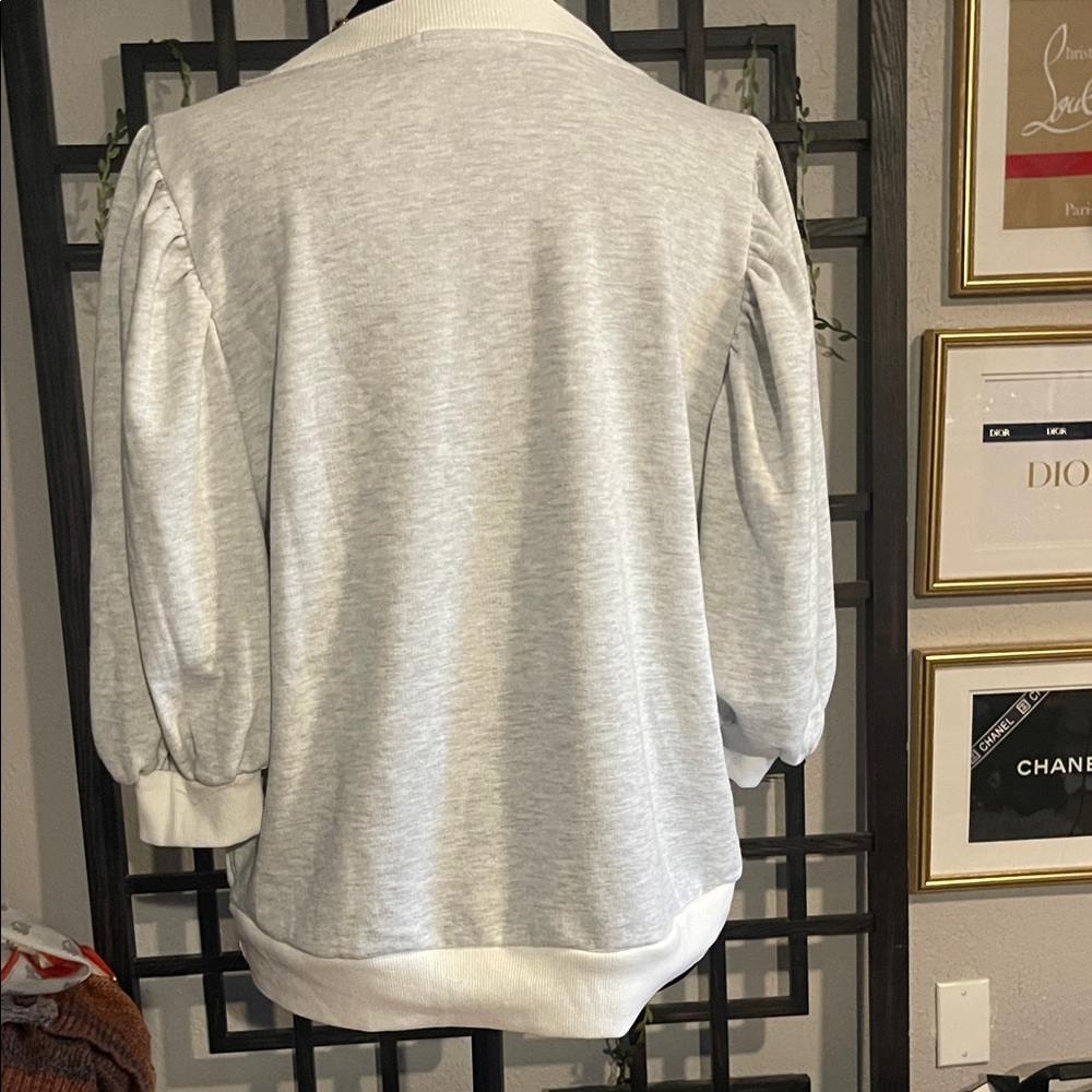 ShopEvelynne Gray Puff Sleeve Top - Picture 5 of 6